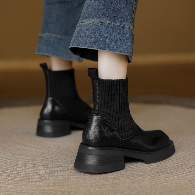 Bottes tricotées confortables et décontractées